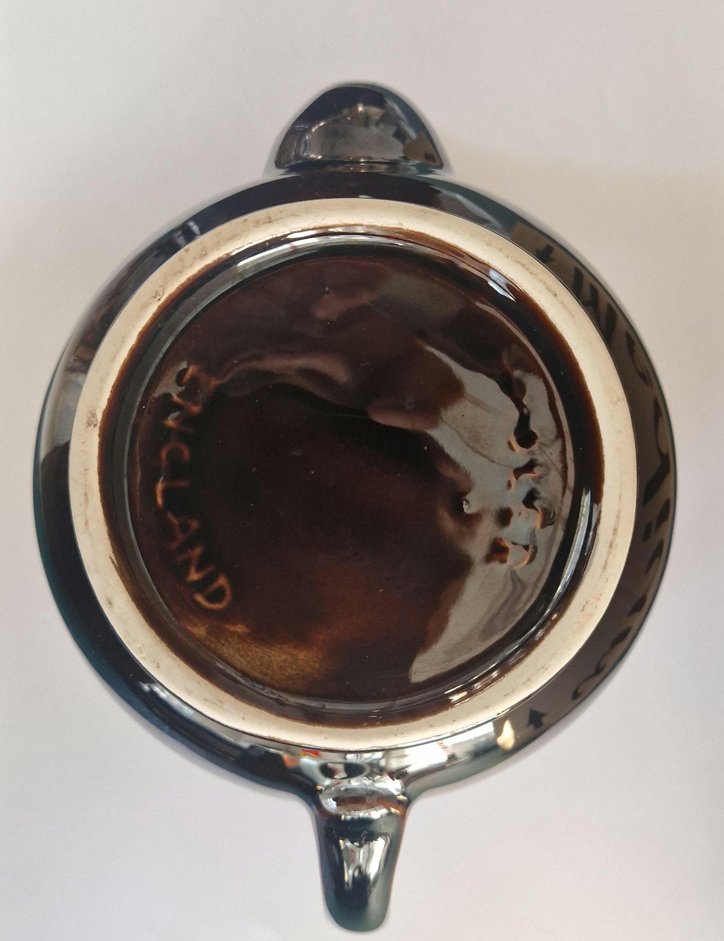 Brown Betty. Sadler Round Belly Teapot. 1980s