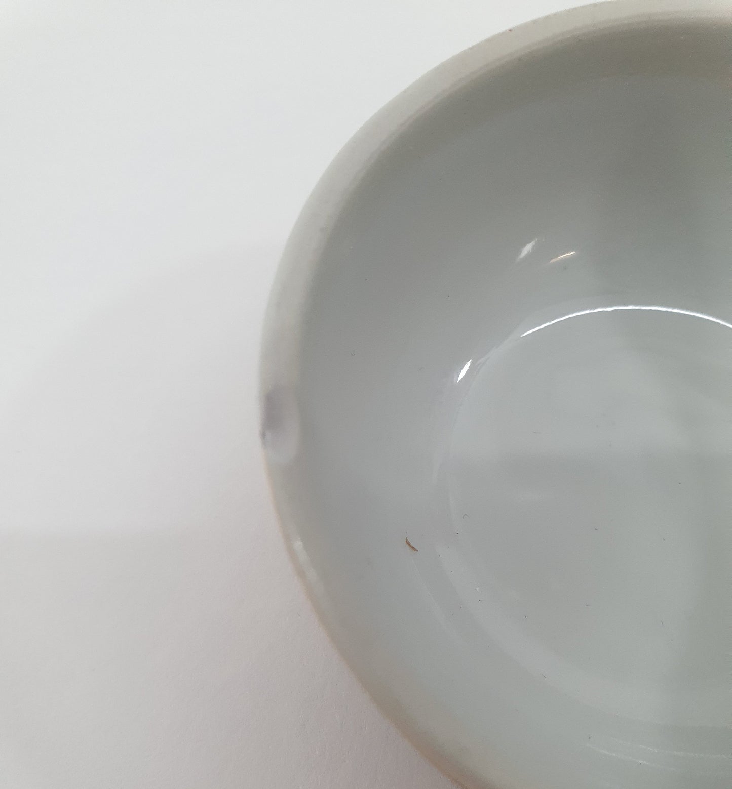 Vintage Porcelain Thai Benjarong Style Pot and Lid. c 1990
