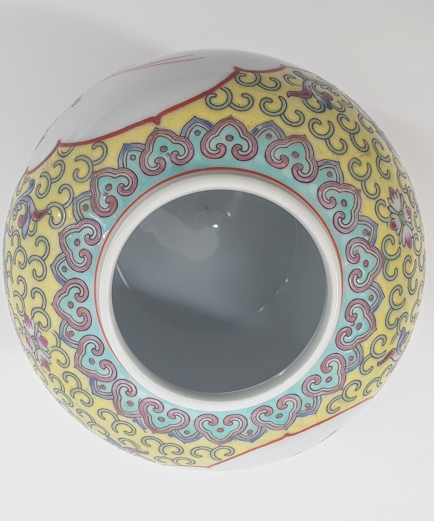 Vintage Jingdezhen Rose Chinese Ginger Jar and Bowl, c1990s, Delightful sweet container and dish