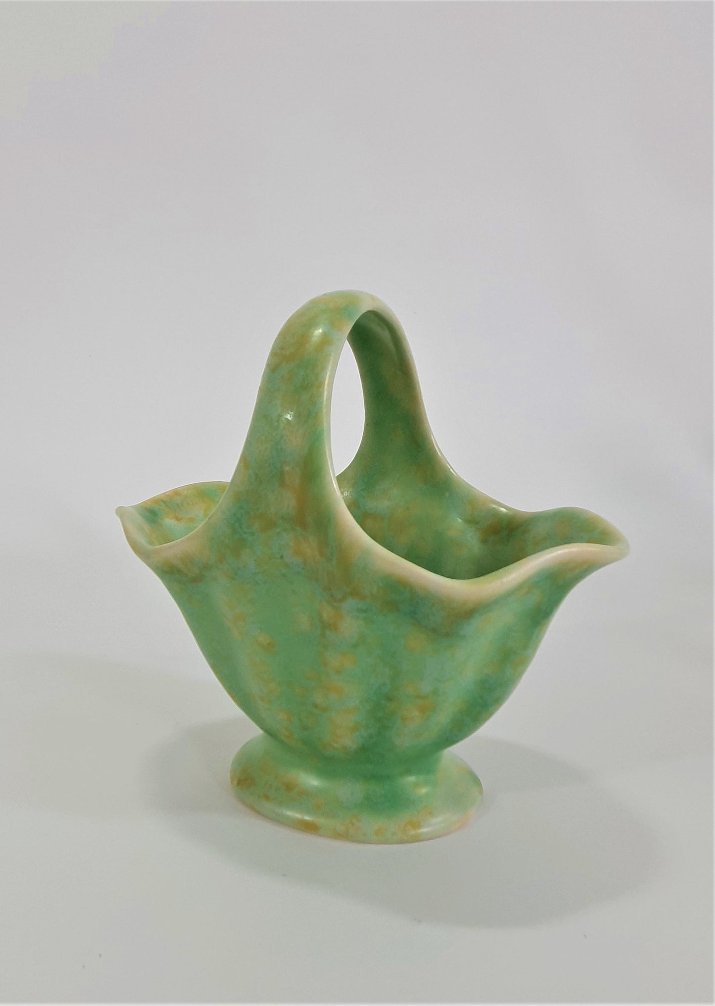 Vintage Wade Heath Posy Baskets: Green Flaxman Pottery Pair, c1939