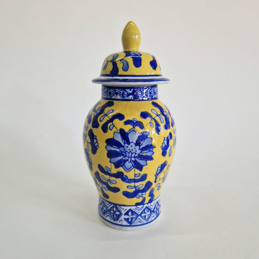 Vintage Yellow and Blue Chinoiserie Ginger Jar with Lid.  c 20th Century