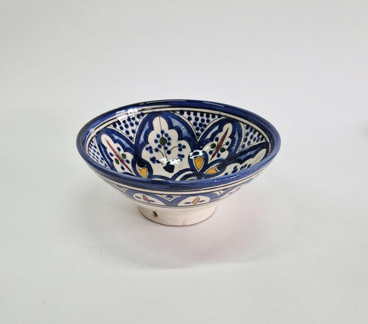 Vintage Safi Bowl: Hand-Painted Moroccan Arabesque Pottery