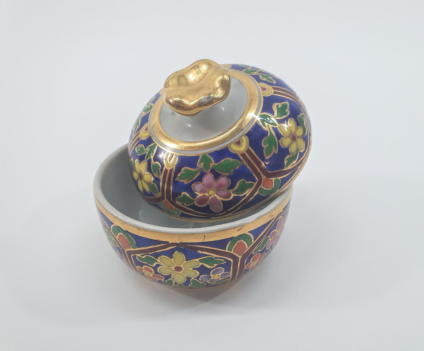 Vintage Porcelain Thai Benjarong Style Pot and Lid. c 1990