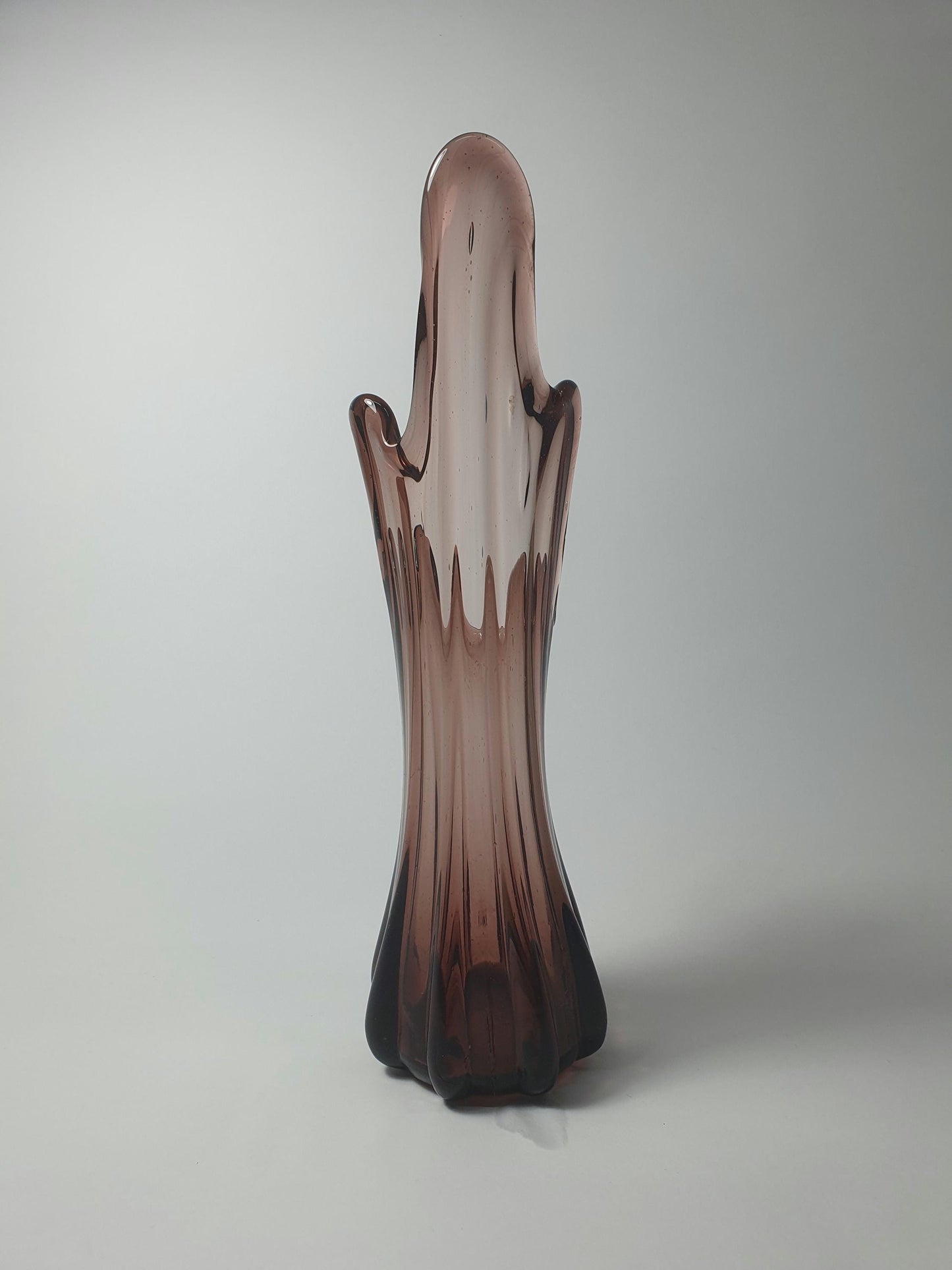 Mid Century Smoky Amber Glass Vase: 5 Finger Swung Posy, 1970s