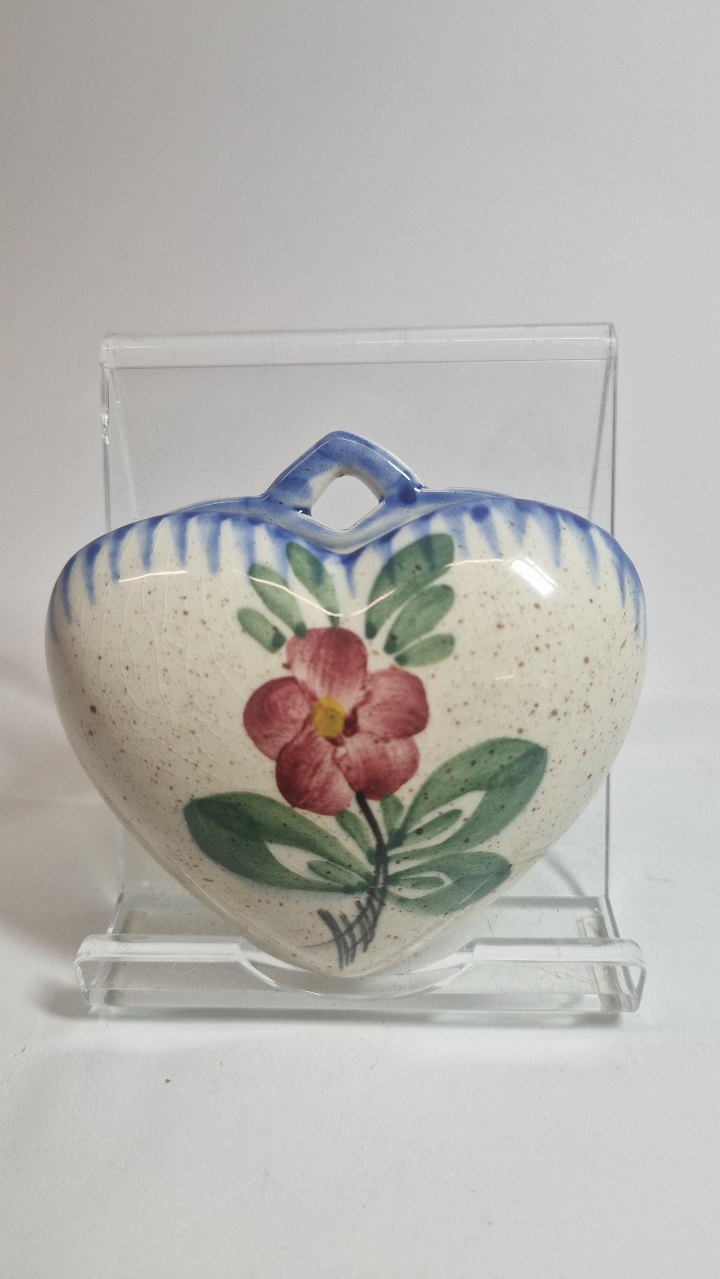 Vintage Majolika Heart Wall Planters: Hand-Painted Floral Porcelain, Schramberg SMF