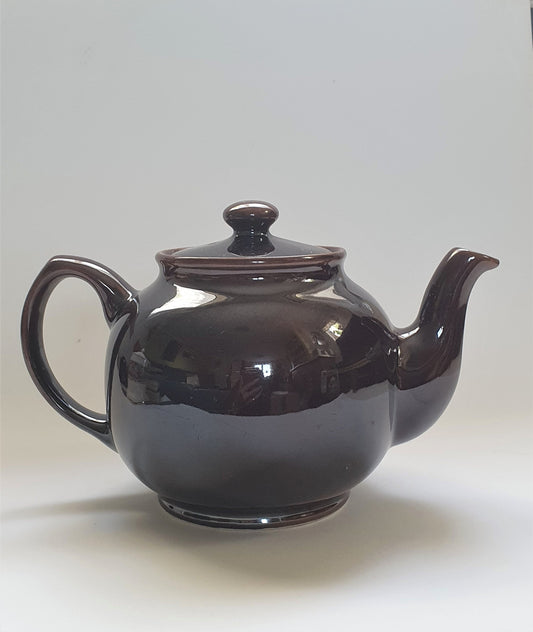 Brown Betty. Sadler Round Belly Teapot. 1980s