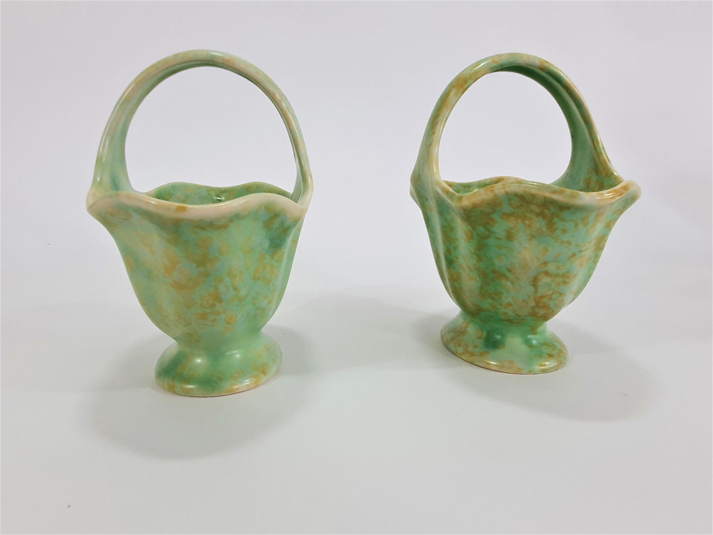 Vintage Wade Heath Posy Baskets: Green Flaxman Pottery Pair, c1939