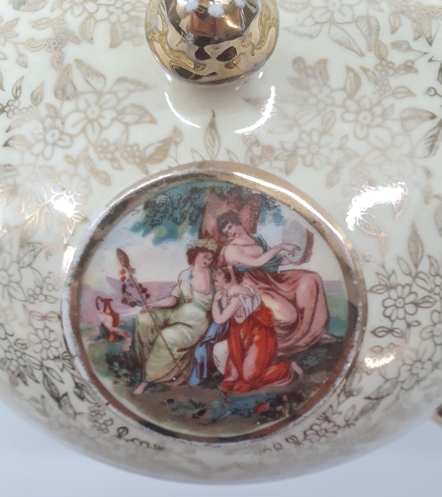 Vintage Empire Ware Chintz Bowl with Lid: Gold Floral Design, c1940-50s