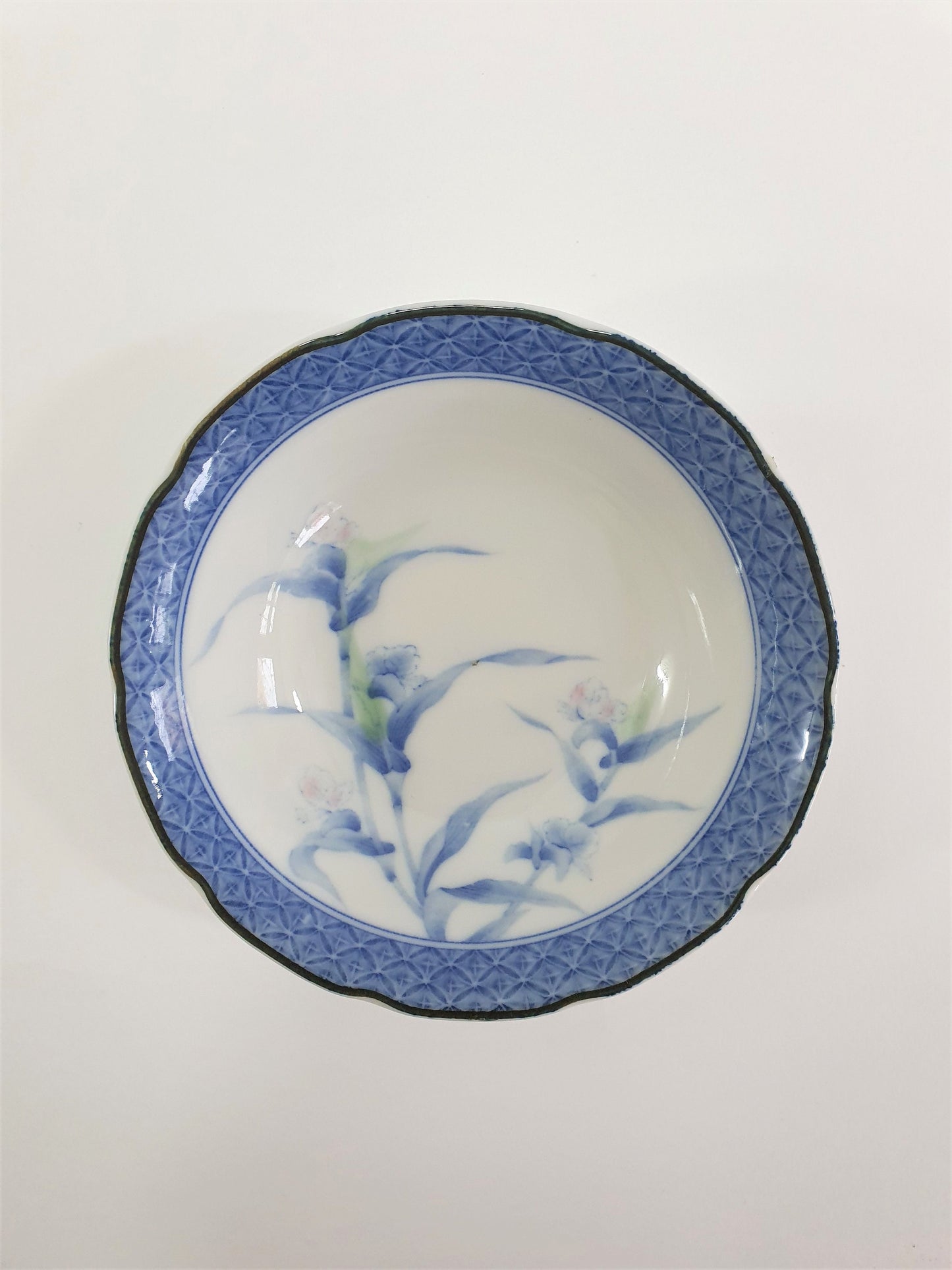 Vintage Japanese Porcelain Rice Bowls: Floral & Maple Leaf Design