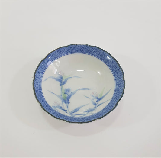 Vintage Japanese Porcelain Rice Bowls: Floral & Maple Leaf Design