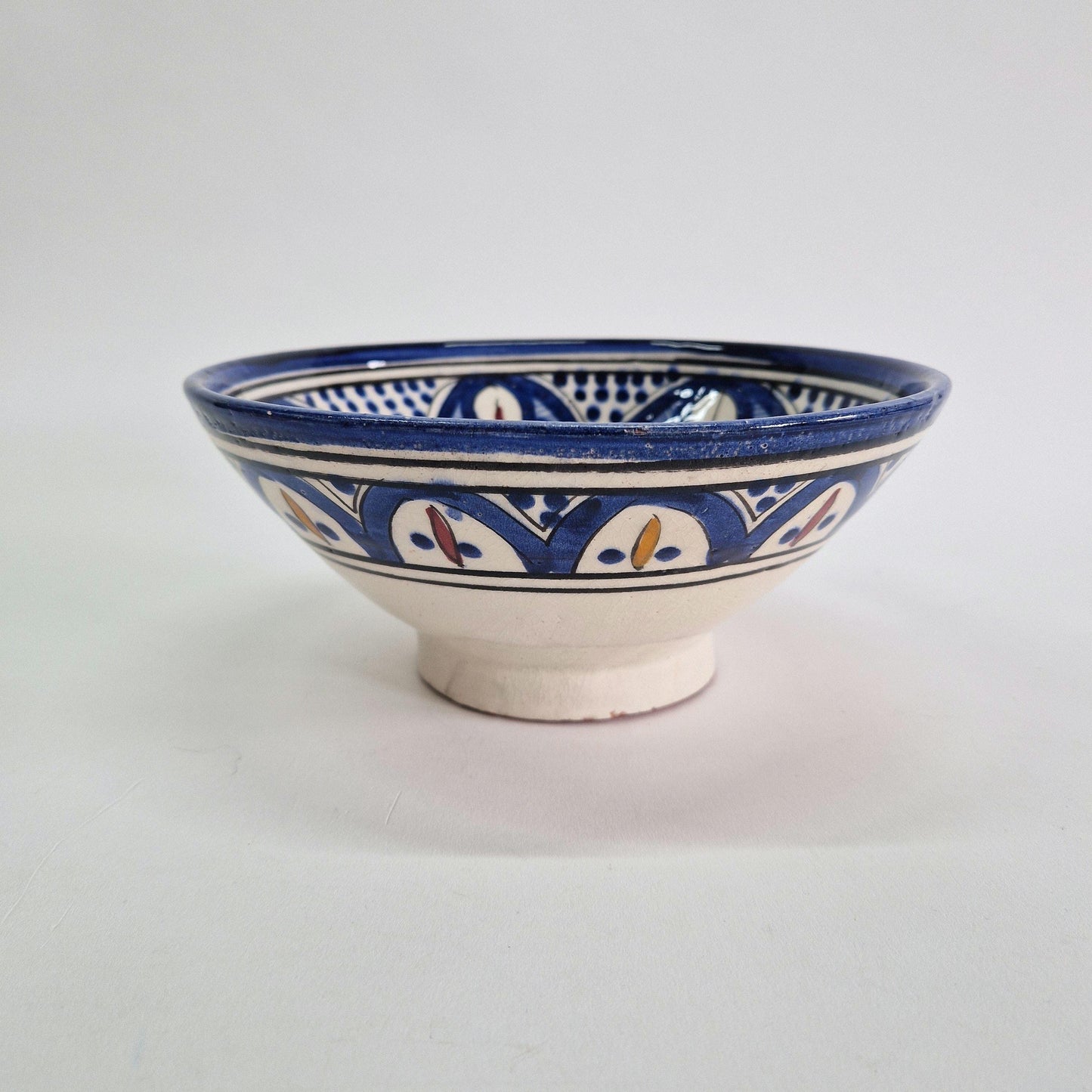 Vintage Safi Bowl: Hand-Painted Moroccan Arabesque Pottery