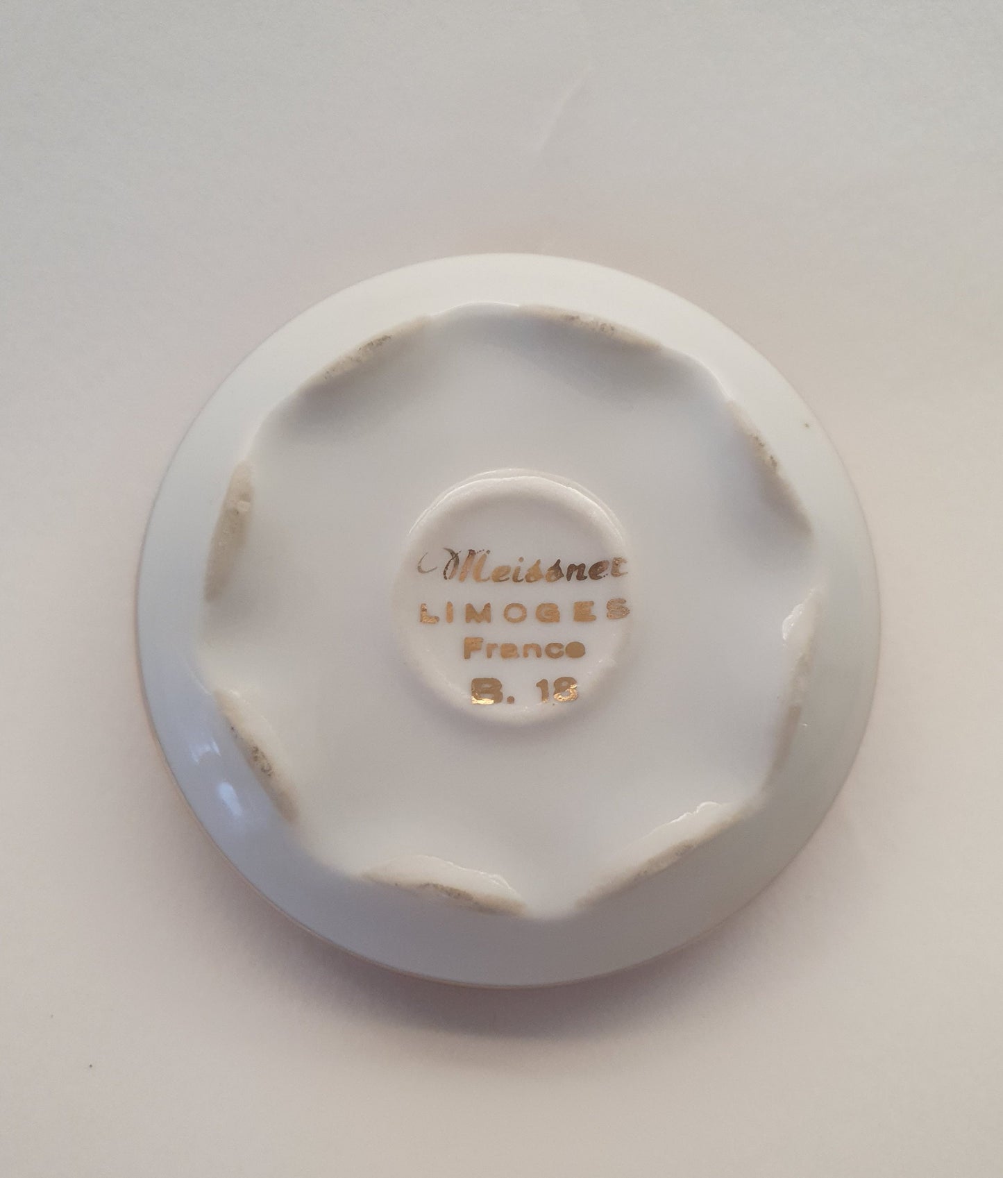 Red Limoges Porcelain Trinket Box with Fragonard's picture of Lovers. c1960's